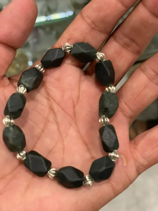 Raw Nephrite Jade Bracelet with Silver Beads — Gilgit-Baltistan