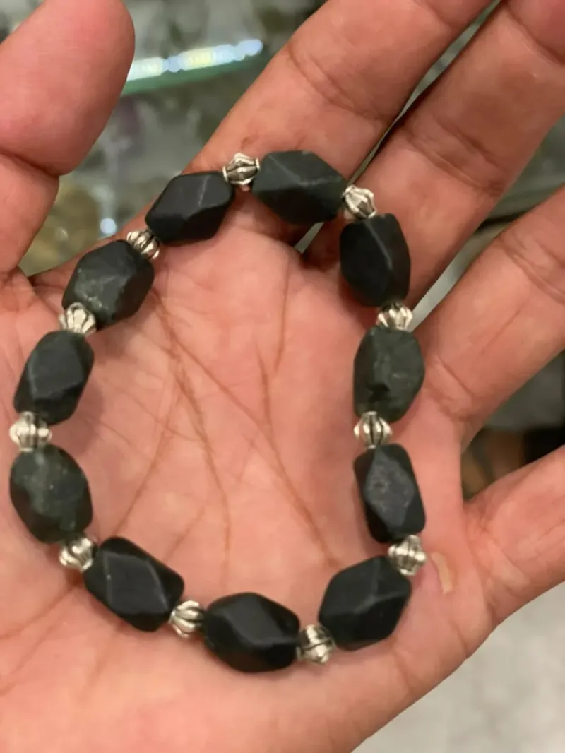 Raw Nephrite Jade Bracelet with Silver Beads — Gilgit-Baltistan